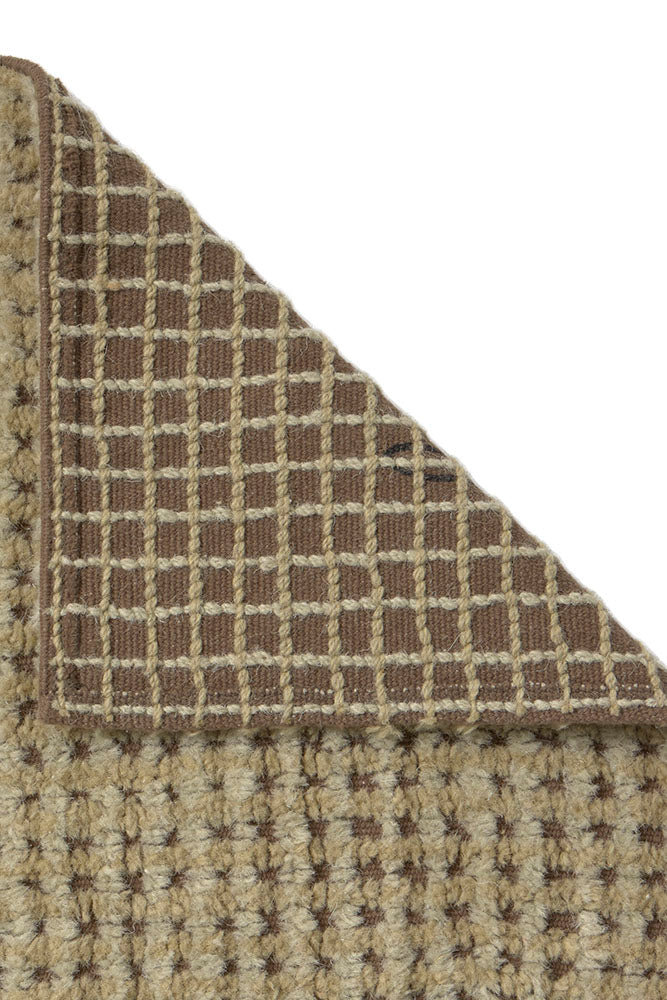 Wollteppichläufer Mist