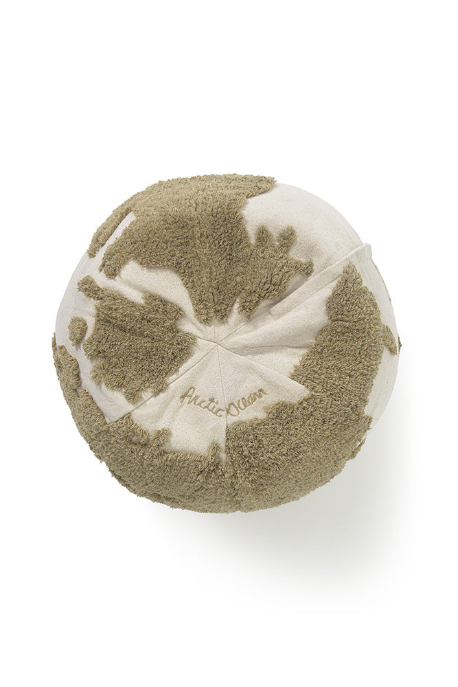 POUF RUGCYCLED WORLD MAP