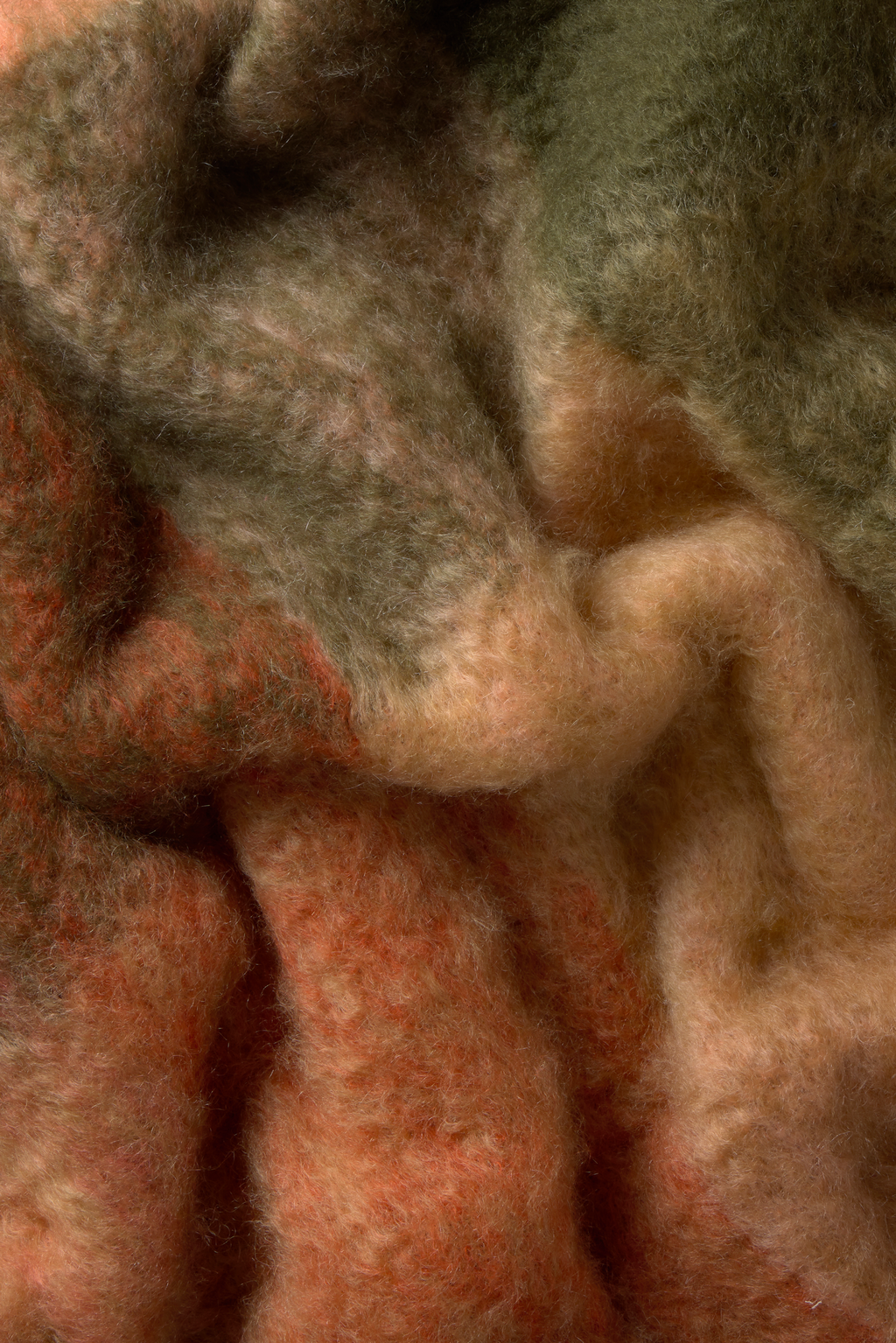 MOHAIR COUVERTURE CHECKS RED