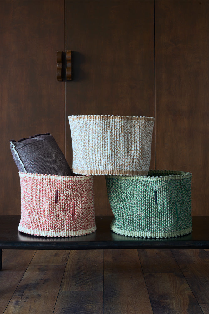 HANDLOOM BASKET VERTICAL TERRACOTA