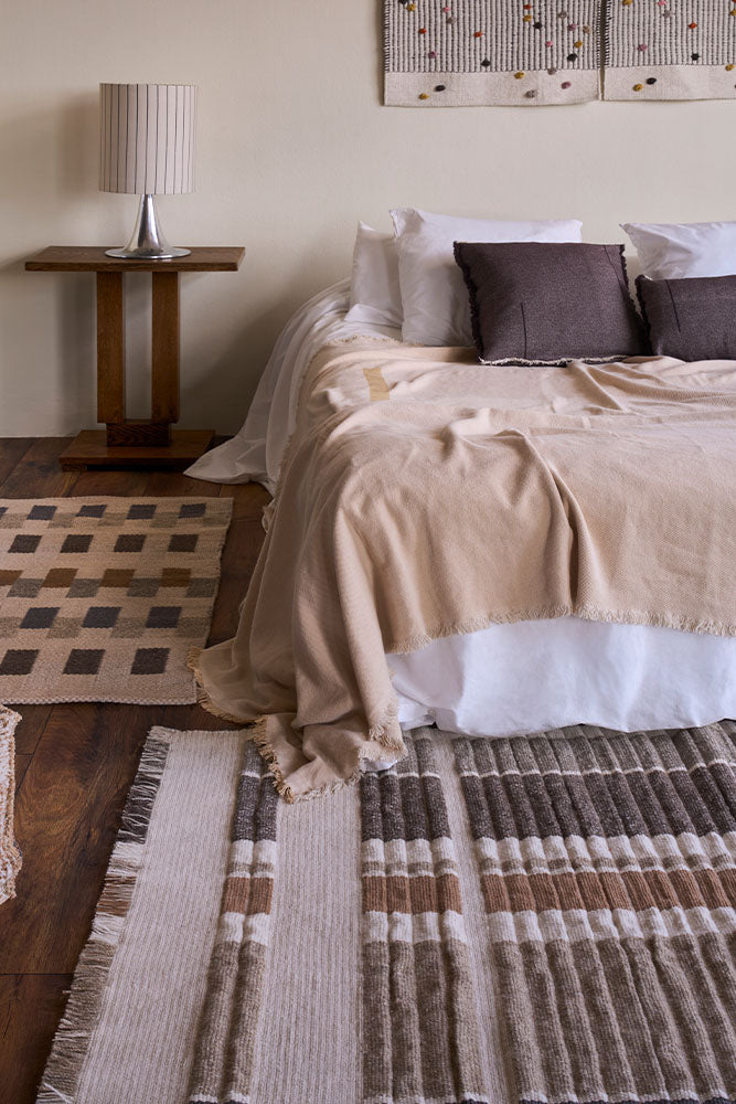 HANDLOOM RUG COLUMNS NATURAL