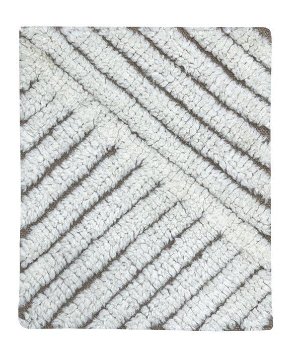 SWATCH WOOLABLE RUG ALMOND VALLEY