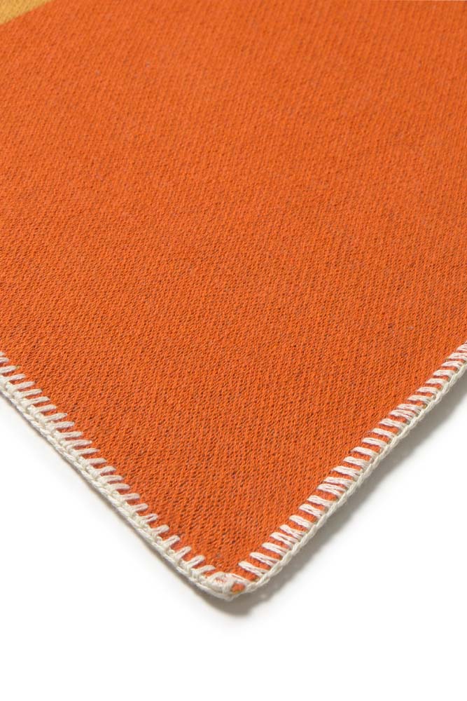 MANTA DE PUNTO COLOR COMPOSITION