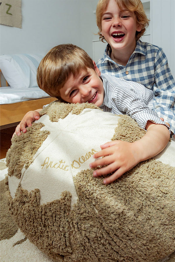 Pouf World Map Rugcycled