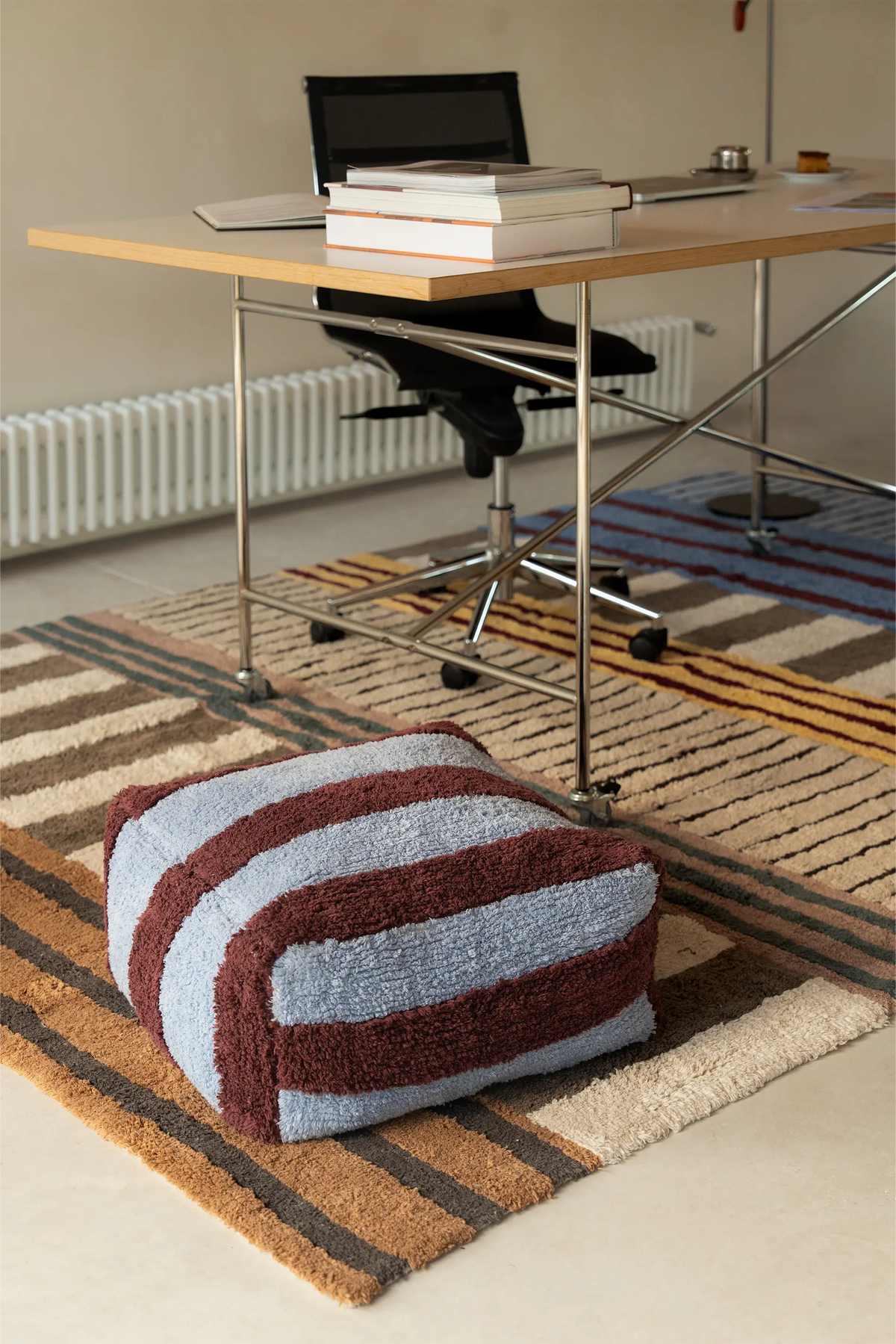 POUF LINES MARSALA