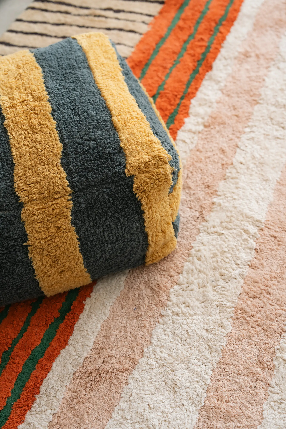 POUF LINES TERRAZO