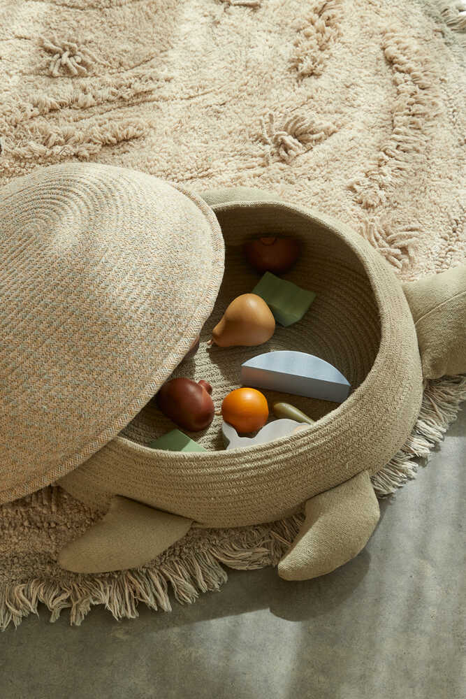 Basket Mama Turtle | Lorena Canals