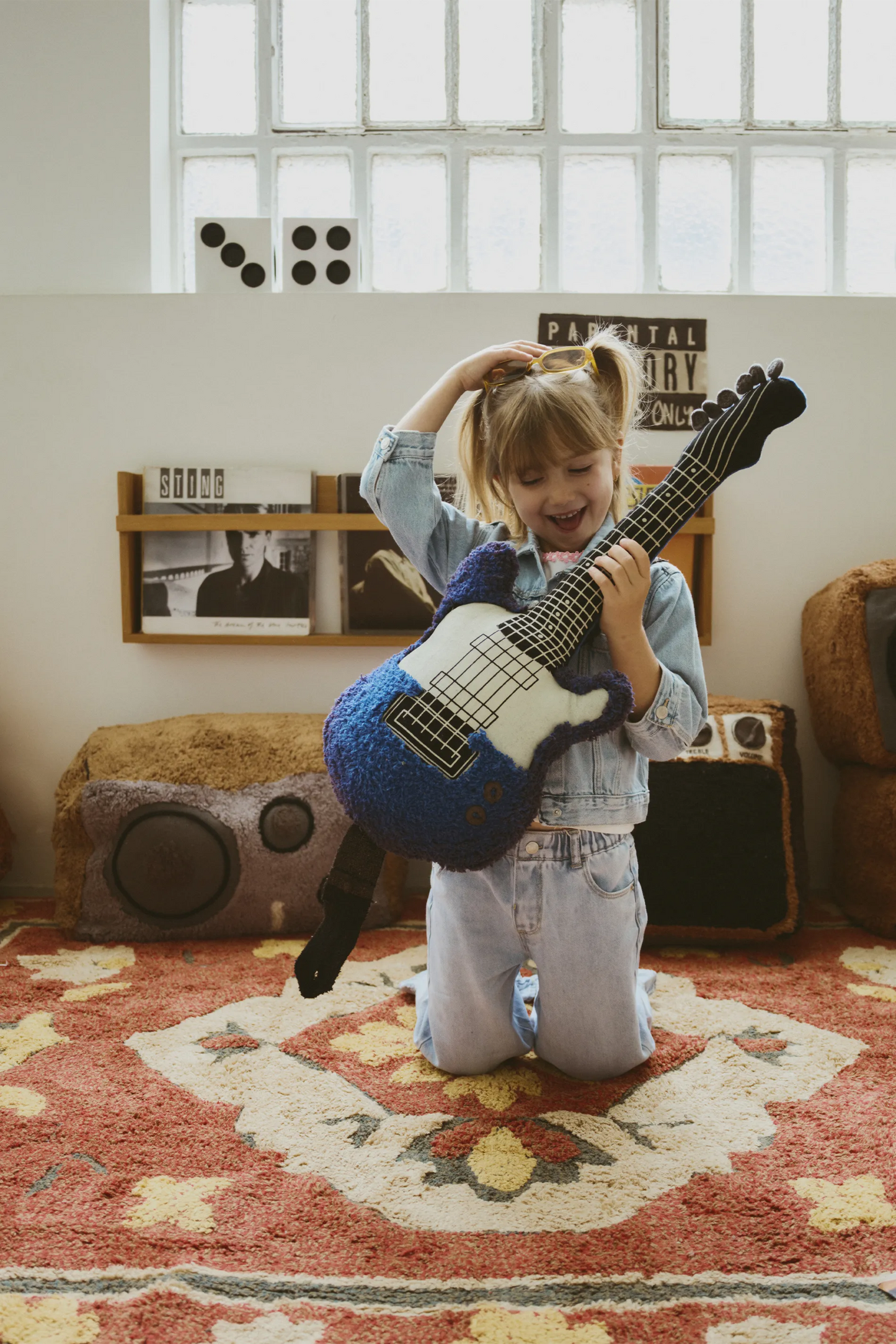 COJÍN ELECTRIC GUITAR
