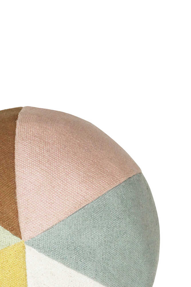 CUSHION BALL Lorena Canals