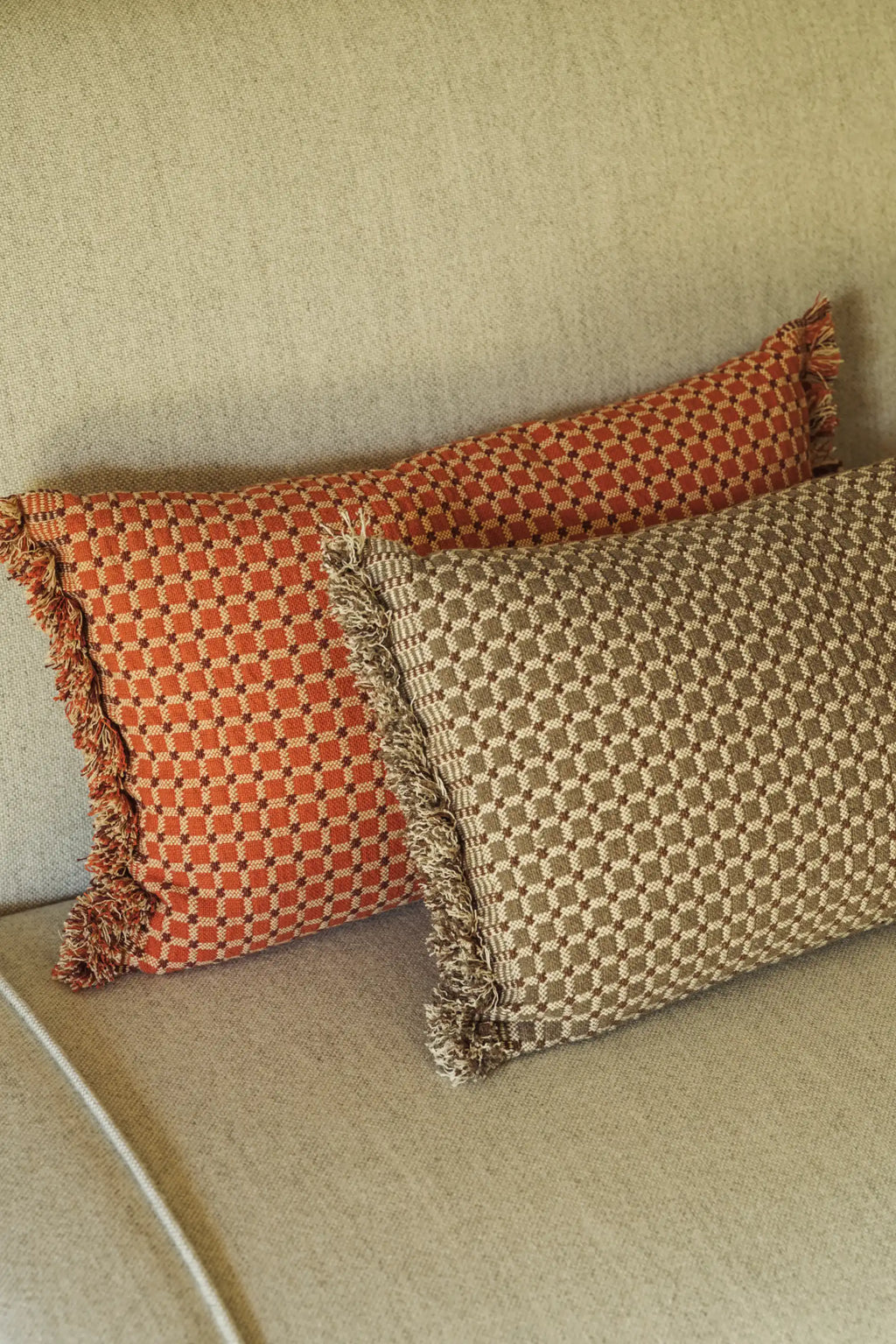 CUSCINO CHECKER GREY