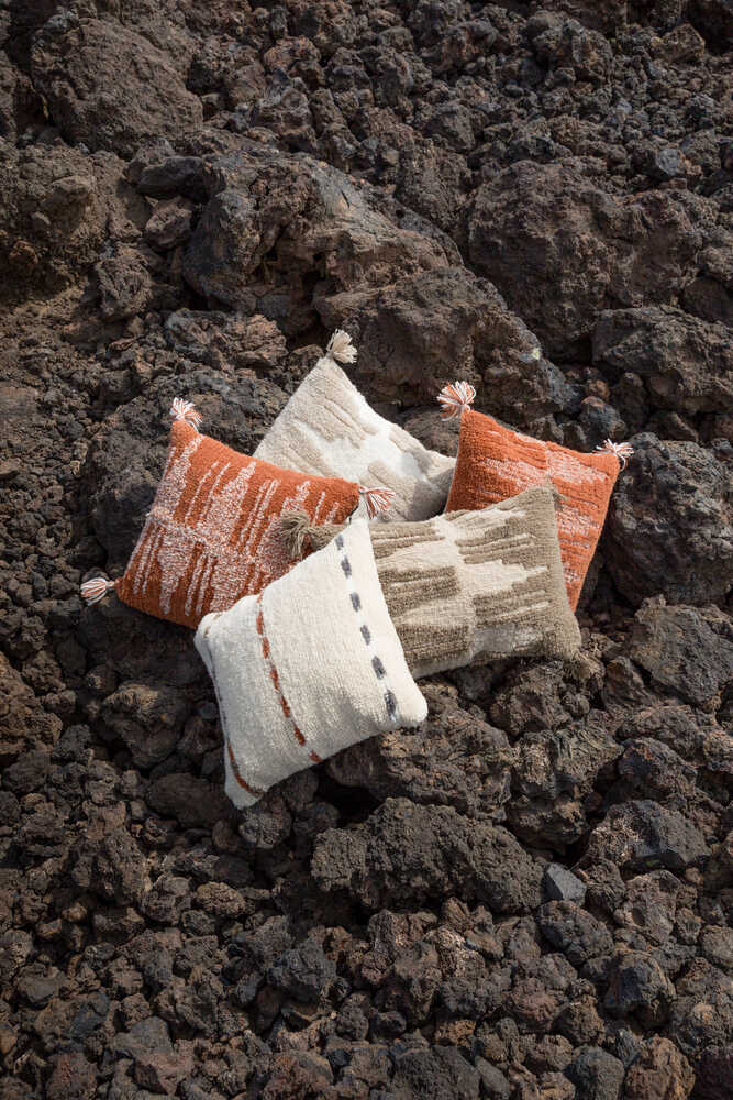 CUSHION ZAGROS TERRACOTTA-MIX Lorena Canals