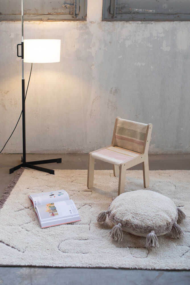 KID'S CHAIR SILLITA KAAROL EARTH Gonzalo Milà + Lorena Canals