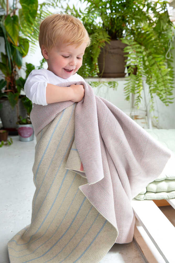 KNITTED BABY BLANKET NOTEBOOK Lorena Canals
