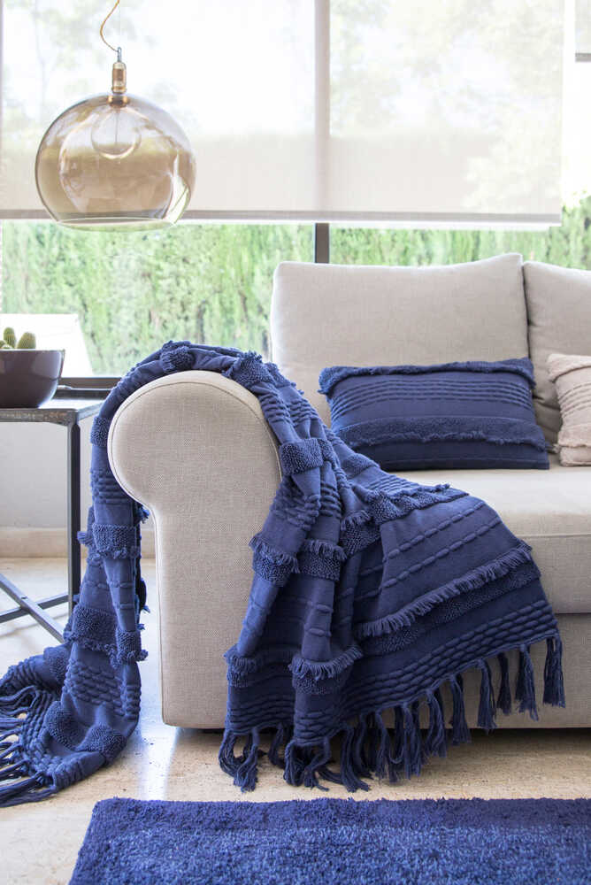 KNITTED BLANKET AIR ALASKA BLUE Lorena Canals