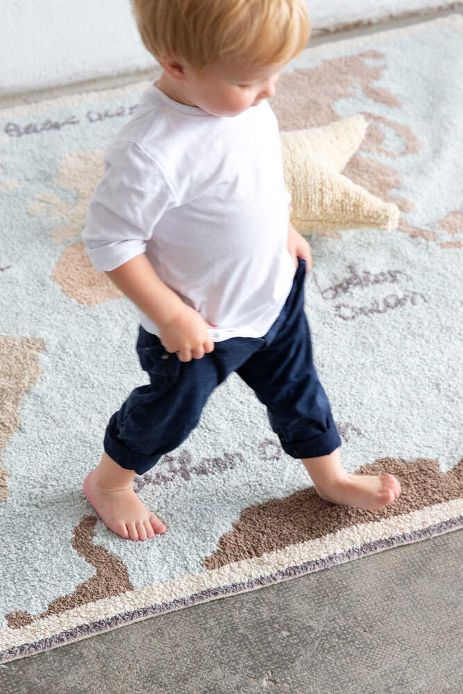 WASHABLE RUG VINTAGE MAP Lorena Canals